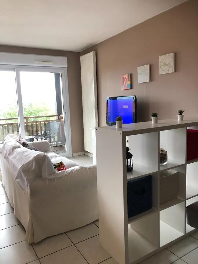 Appartement Archamps 2  0*,